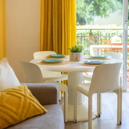 Daire Stiloso Bilocale Terrace+parking Diano Marina