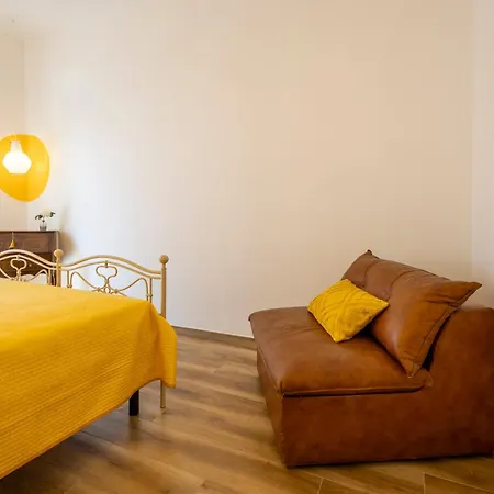 Stiloso Bilocale Terrace+parking *