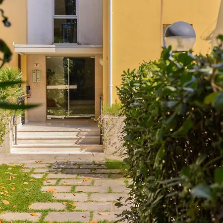 Daire Stiloso Bilocale Terrace+parking Diano Marina