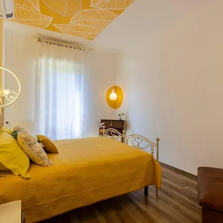 Stiloso Bilocale Terrace+parking Apartment *