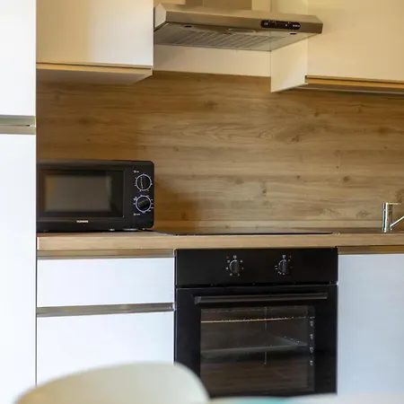 Stiloso Bilocale Terraceparking * Diano Marina